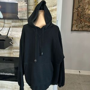 Koman Modern‎ Basics  Black Hoody . Men’s Size XL (B1)